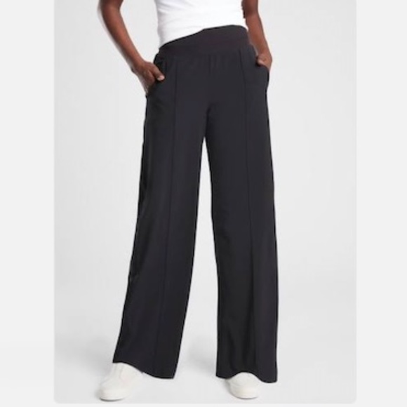 Athleta Pants - NWOT Athleta “Nolita” Wide-leg Tuxedo Stripe Pull-on Pant - Size 6 Black